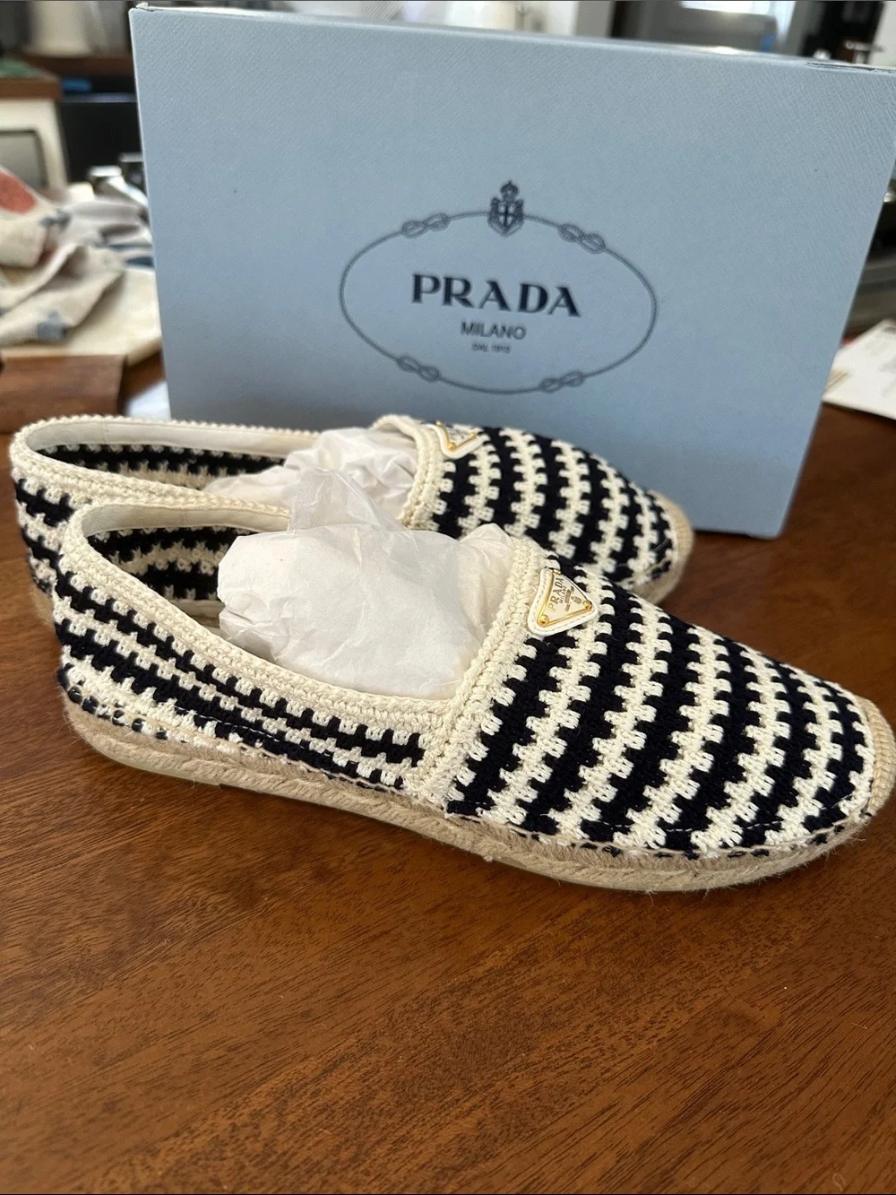 Prada Logo Triangle Blue & White Crochet Espadrilles Calzature Donna NWT
